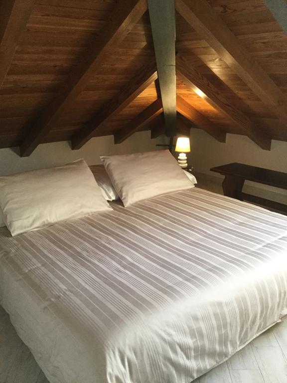 La Mansarda Sul Mare Apartment *